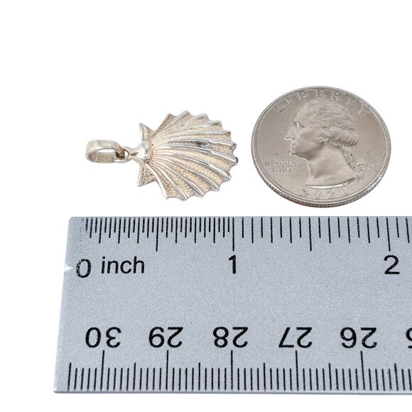 Scallop Sea Shell Charm | Vintage Sterling Silver 925 | Ocean Beach Pendant - Picture 6 of 7